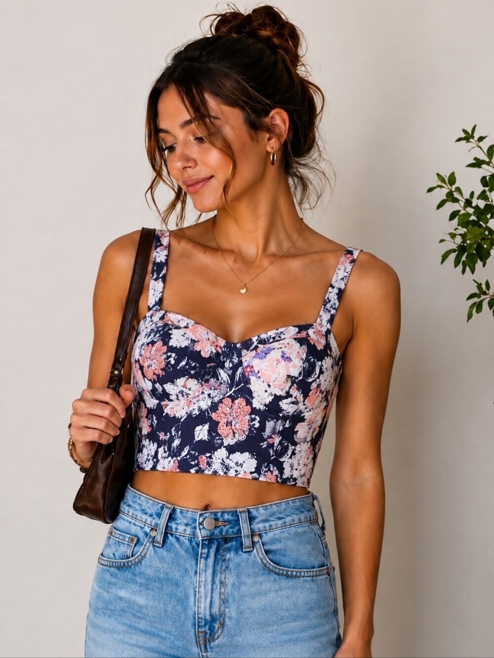 B·O·G Collective (69$) | Floral Cropped Top, Size S
